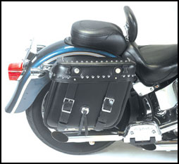 Grand Canyon Quick Detachable US Made Leather Saddlebag on a Harley-Davidson Fat Boy